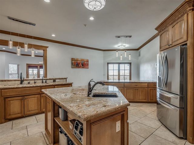 5001 Carrington Place, Oklahoma City, OK 73131