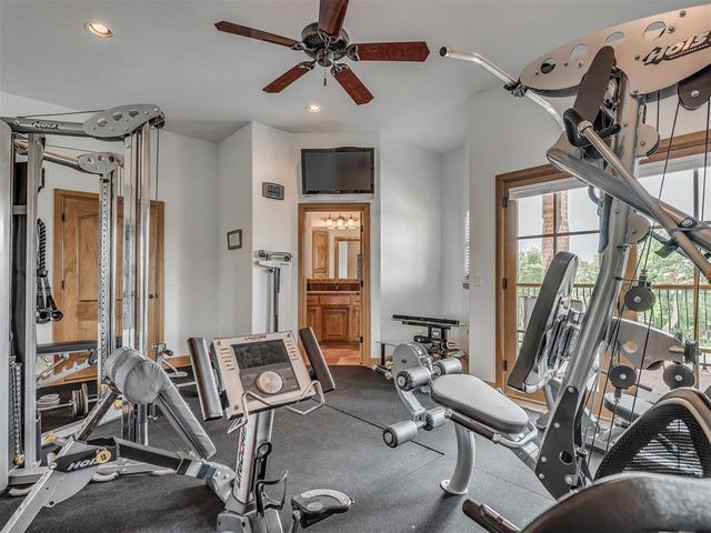 5001 Carrington Place, Oklahoma City, OK 73131