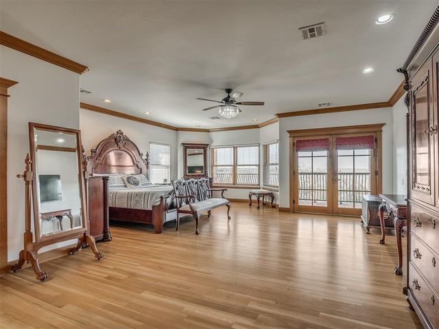 5001 Carrington Place, Oklahoma City, OK 73131