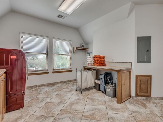 5001 Carrington Place, Oklahoma City, OK 73131
