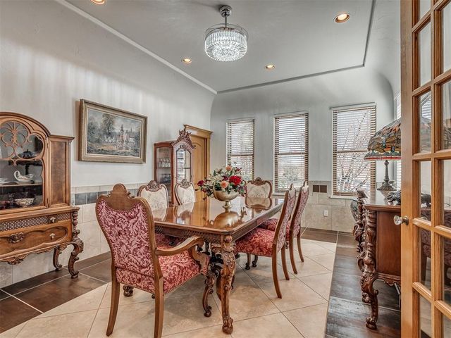 5001 Carrington Place, Oklahoma City, OK 73131