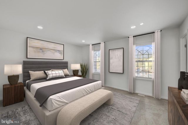 30 OAK FOREST DR, Sicklerville, NJ 08081