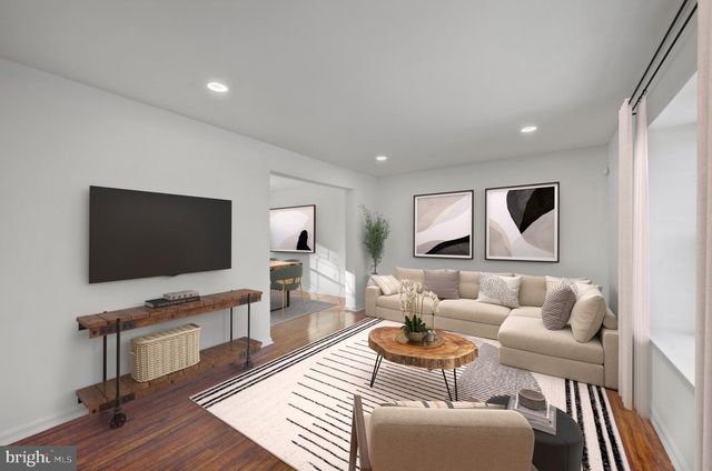 30 OAK FOREST DR, Sicklerville, NJ 08081