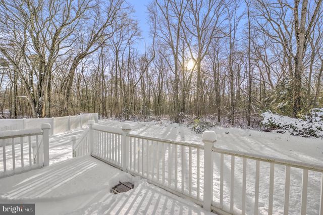 30 OAK FOREST DR, Sicklerville, NJ 08081