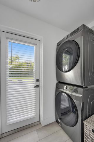 251 NE 17TH Street, Delray Beach, FL 33444