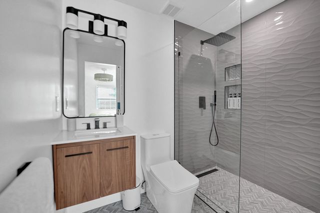 251 NE 17TH Street, Delray Beach, FL 33444