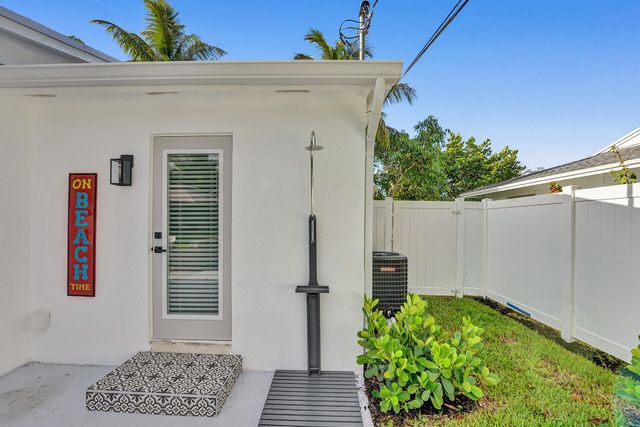 251 NE 17TH Street, Delray Beach, FL 33444