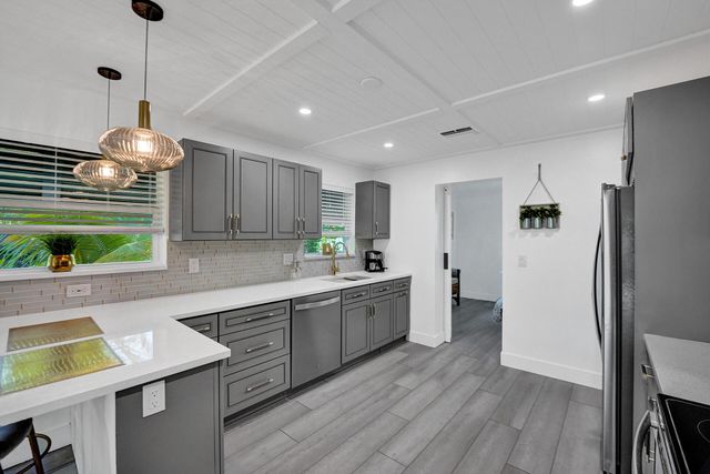 251 NE 17TH Street, Delray Beach, FL 33444