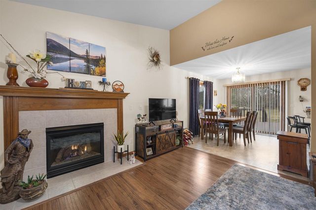 W966 North Drive, Brodhead, WI 53520