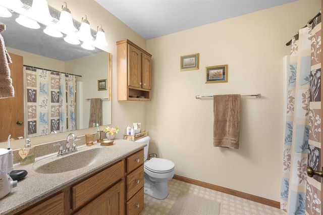 W966 North Drive, Brodhead, WI 53520