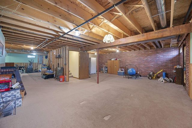 W966 North Drive, Brodhead, WI 53520