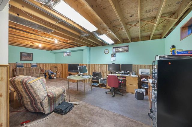 W966 North Drive, Brodhead, WI 53520