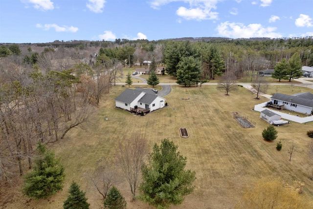 W966 North Drive, Brodhead, WI 53520