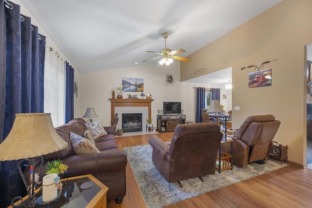 W966 North Drive, Brodhead, WI 53520