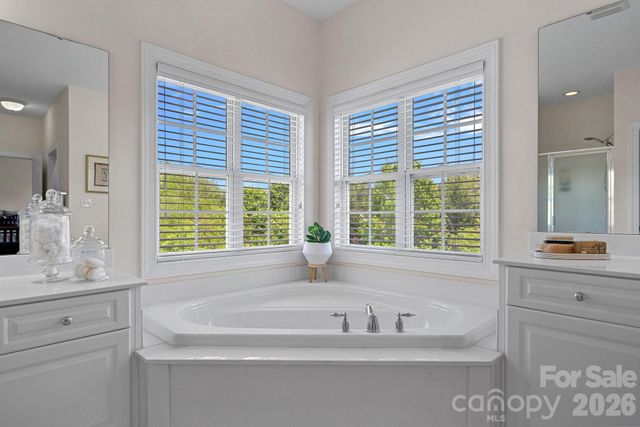 7832 Horseshoe Creek Drive, Huntersville, NC 28078