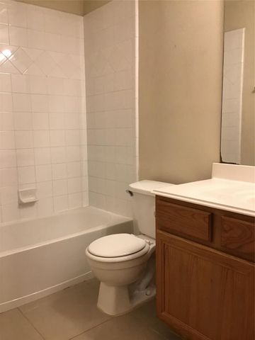 19818 Twisted Creek Drive, Tomball, TX 77375