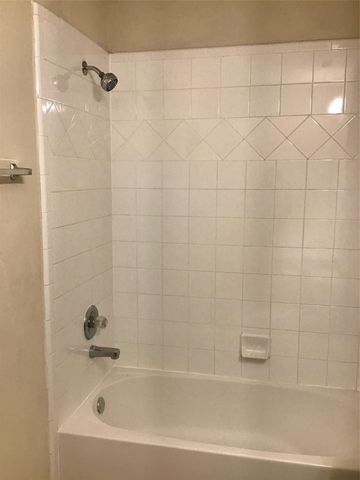 19818 Twisted Creek Drive, Tomball, TX 77375