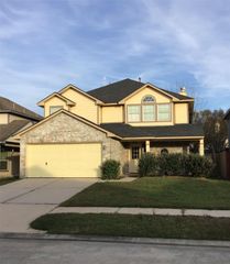19818 Twisted Creek Drive, Tomball, TX 77375