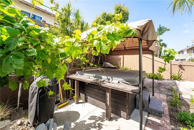 21421 Kirkwall, Lake Forest, CA 92630