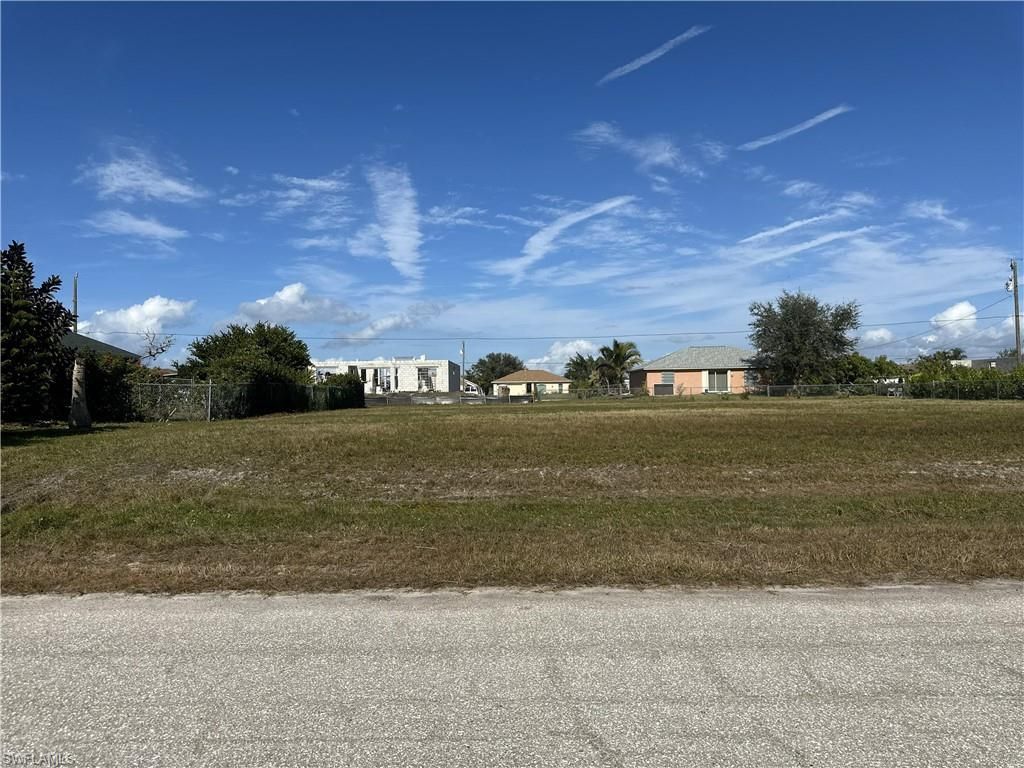 2701 NW 7th TER, CAPE CORAL, FL 33993 — exterior