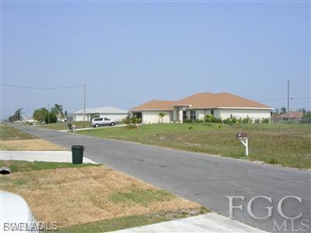 2701 NW 7th TER, CAPE CORAL, FL 33993 — photo 5