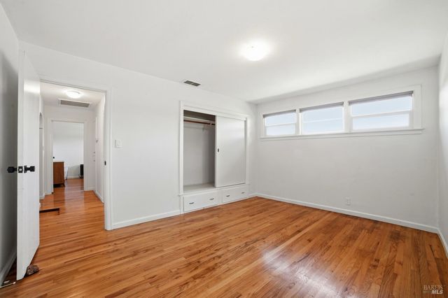 644 Piezzi Rd, Santa Rosa, CA 95401