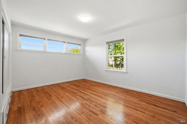 644 Piezzi Rd, Santa Rosa, CA 95401