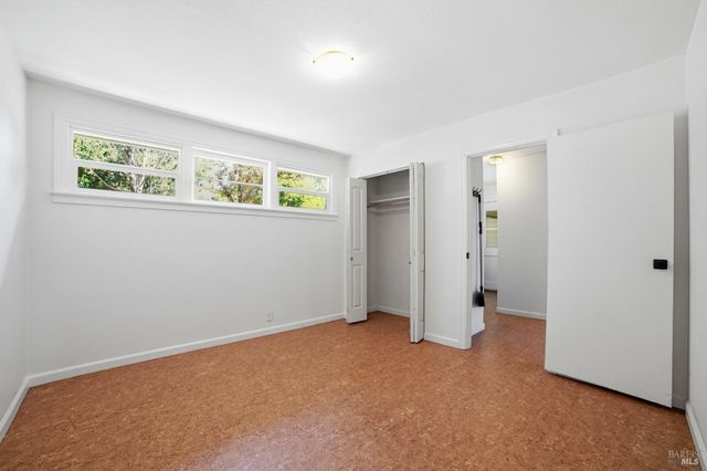 644 Piezzi Rd, Santa Rosa, CA 95401