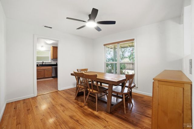 644 Piezzi Rd, Santa Rosa, CA 95401