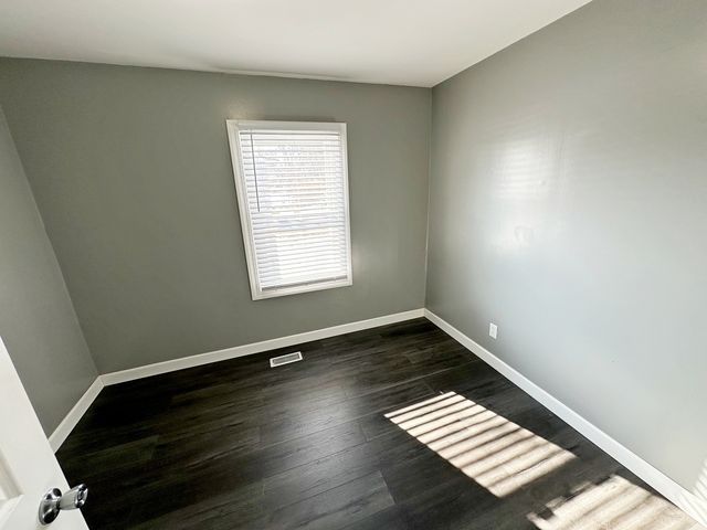 2133 216th Street, Sauk Village, IL 60411