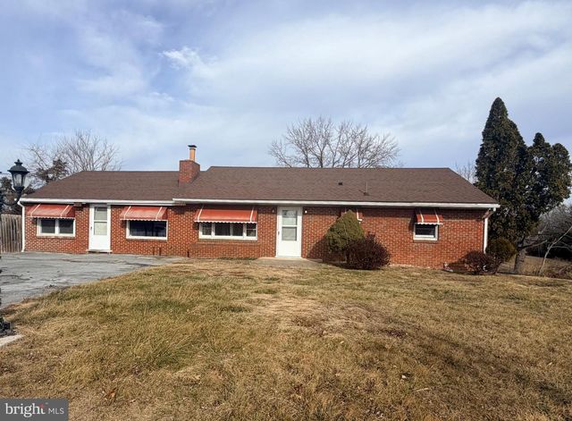 3891 COSEYTOWN ROAD, Greencastle, PA 17225