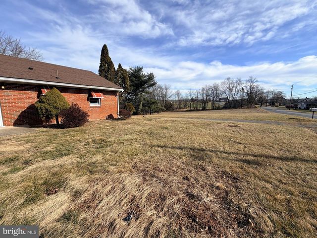 3891 COSEYTOWN ROAD, Greencastle, PA 17225