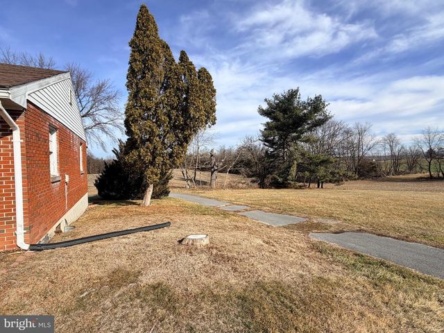 3891 COSEYTOWN ROAD, Greencastle, PA 17225