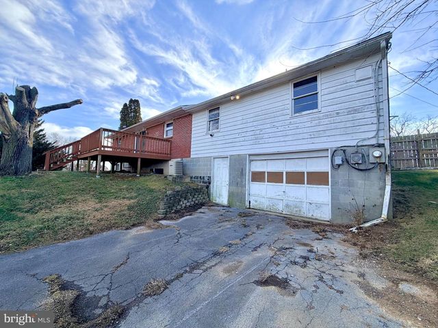 3891 COSEYTOWN ROAD, Greencastle, PA 17225