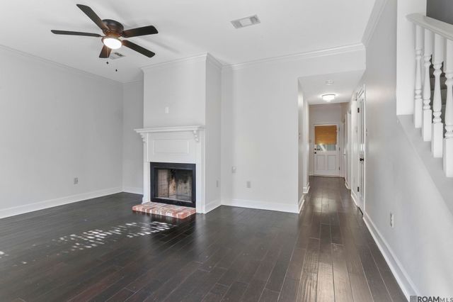 1546 Lobdell, Baton Rouge, LA 70806