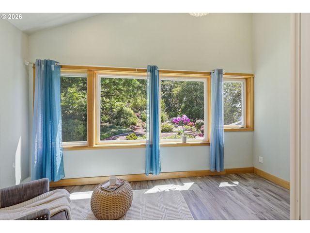 87151 KELLMORE St, Eugene, OR 97402