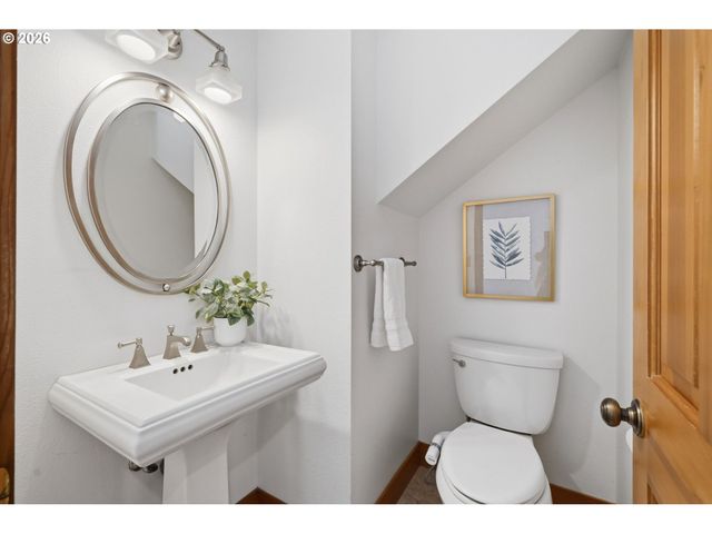 87151 KELLMORE St, Eugene, OR 97402