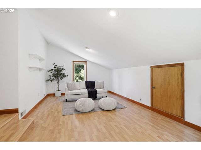 87151 KELLMORE St, Eugene, OR 97402