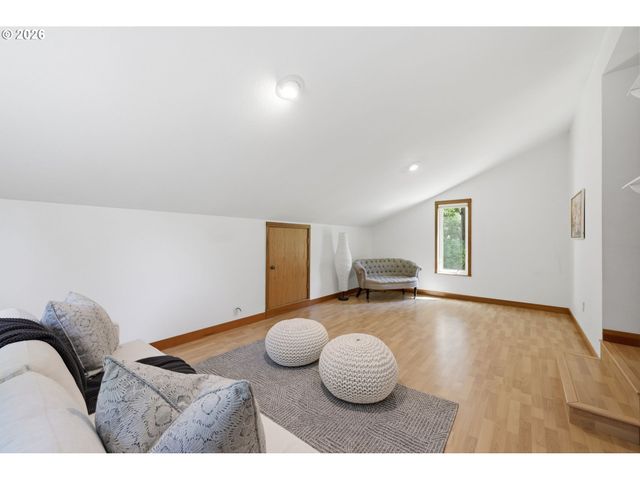 87151 KELLMORE St, Eugene, OR 97402