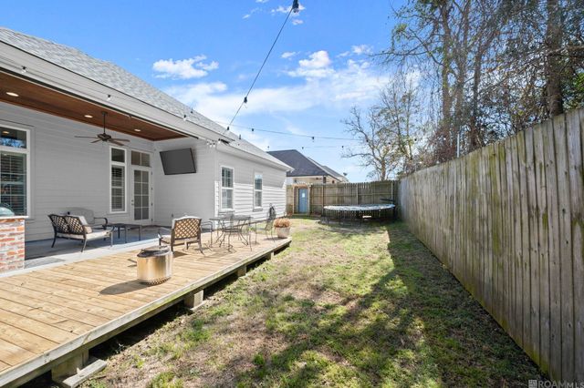 18541 Oakland Crossing Blvd, Prairieville, LA 70769