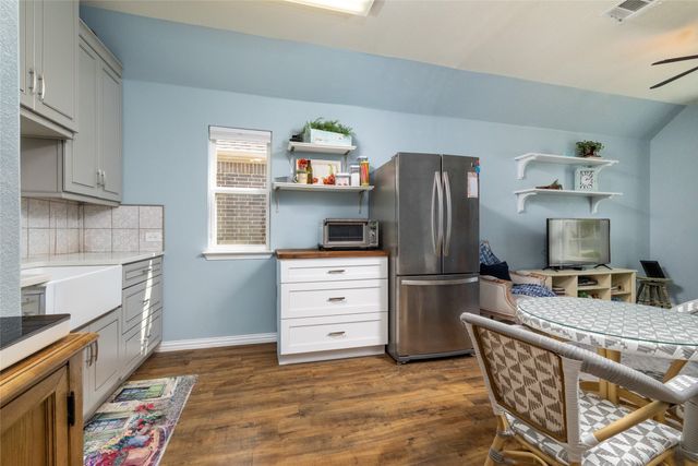 932 Basket Willow Terrace, Fort Worth, TX 76052