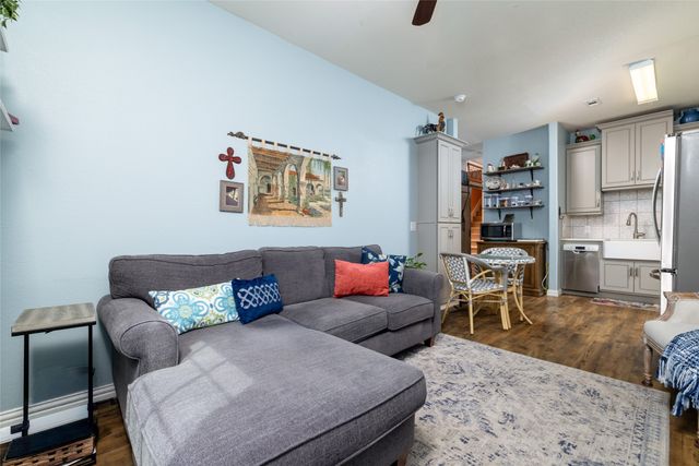 932 Basket Willow Terrace, Fort Worth, TX 76052