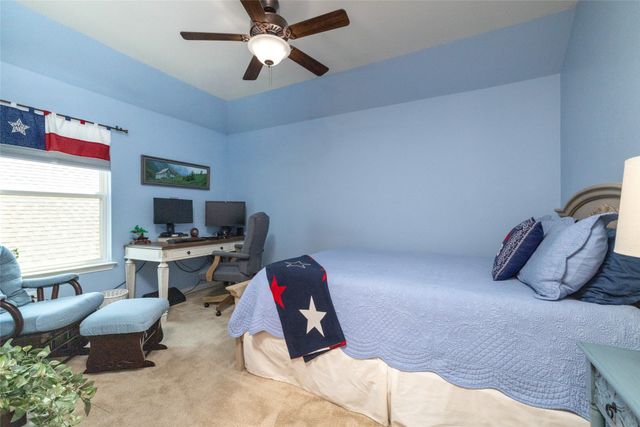 932 Basket Willow Terrace, Fort Worth, TX 76052