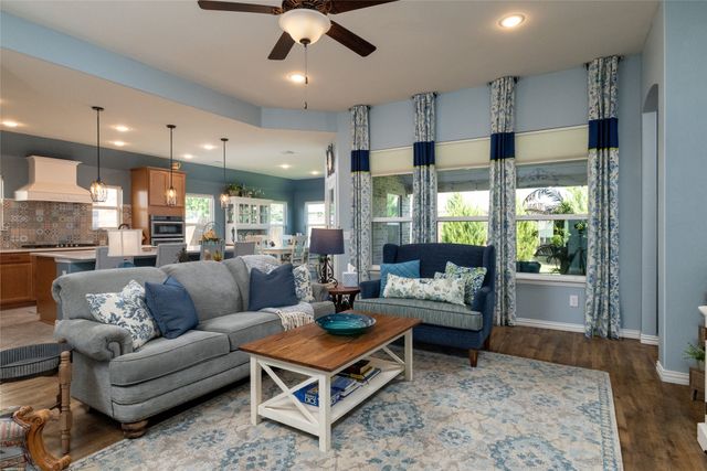 932 Basket Willow Terrace, Fort Worth, TX 76052