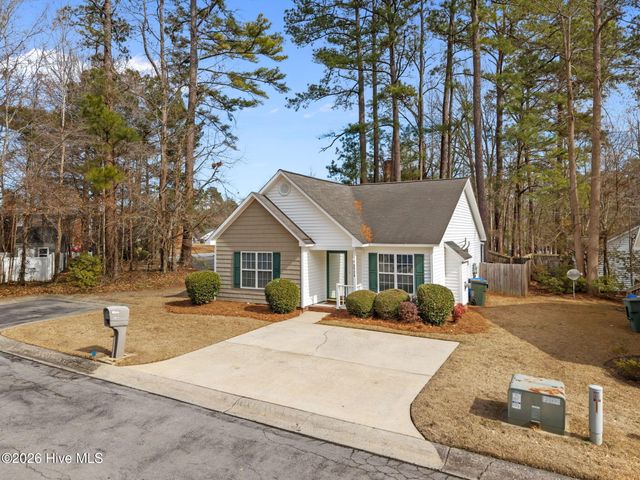 2924 Flintridge Drive, Greenville, NC 27834