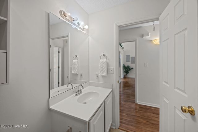 2924 Flintridge Drive, Greenville, NC 27834