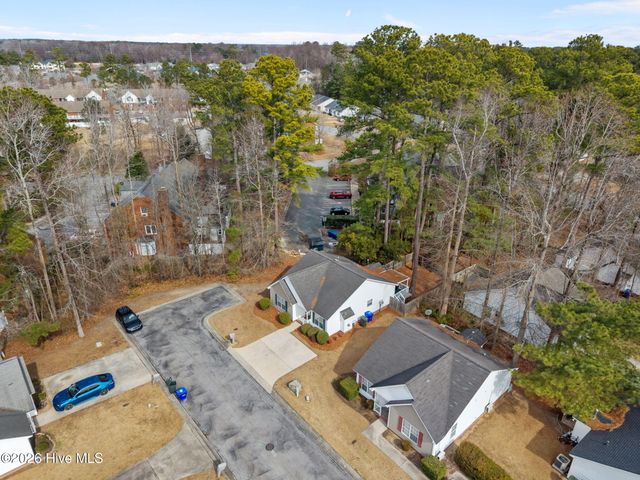 2924 Flintridge Drive, Greenville, NC 27834
