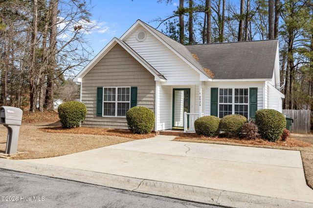 2924 Flintridge Drive, Greenville, NC 27834