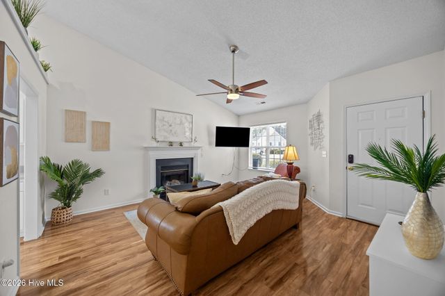 2924 Flintridge Drive, Greenville, NC 27834