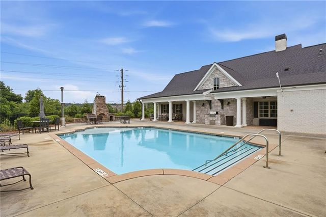 5925 Overlook Club Circle, Suwanee, GA 30024